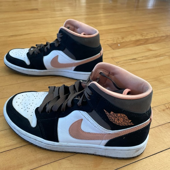 Sneakers Nike Air Jordan pour femmes grandeur 7 - Picture 3 of 4